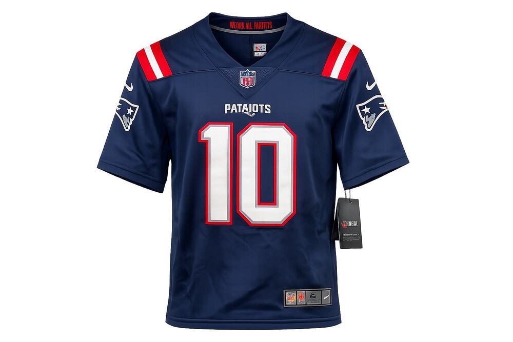 Nike New England Patriots Mac Jones #10 On Field Jersey Size Small NWT NFL